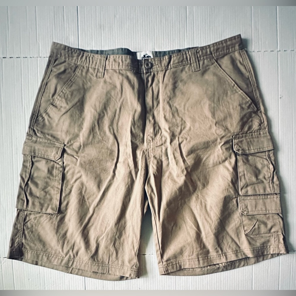 Old Mill Men's Cargo Shorts 42 Solid Tan Drawstring Waist Flat Front‎